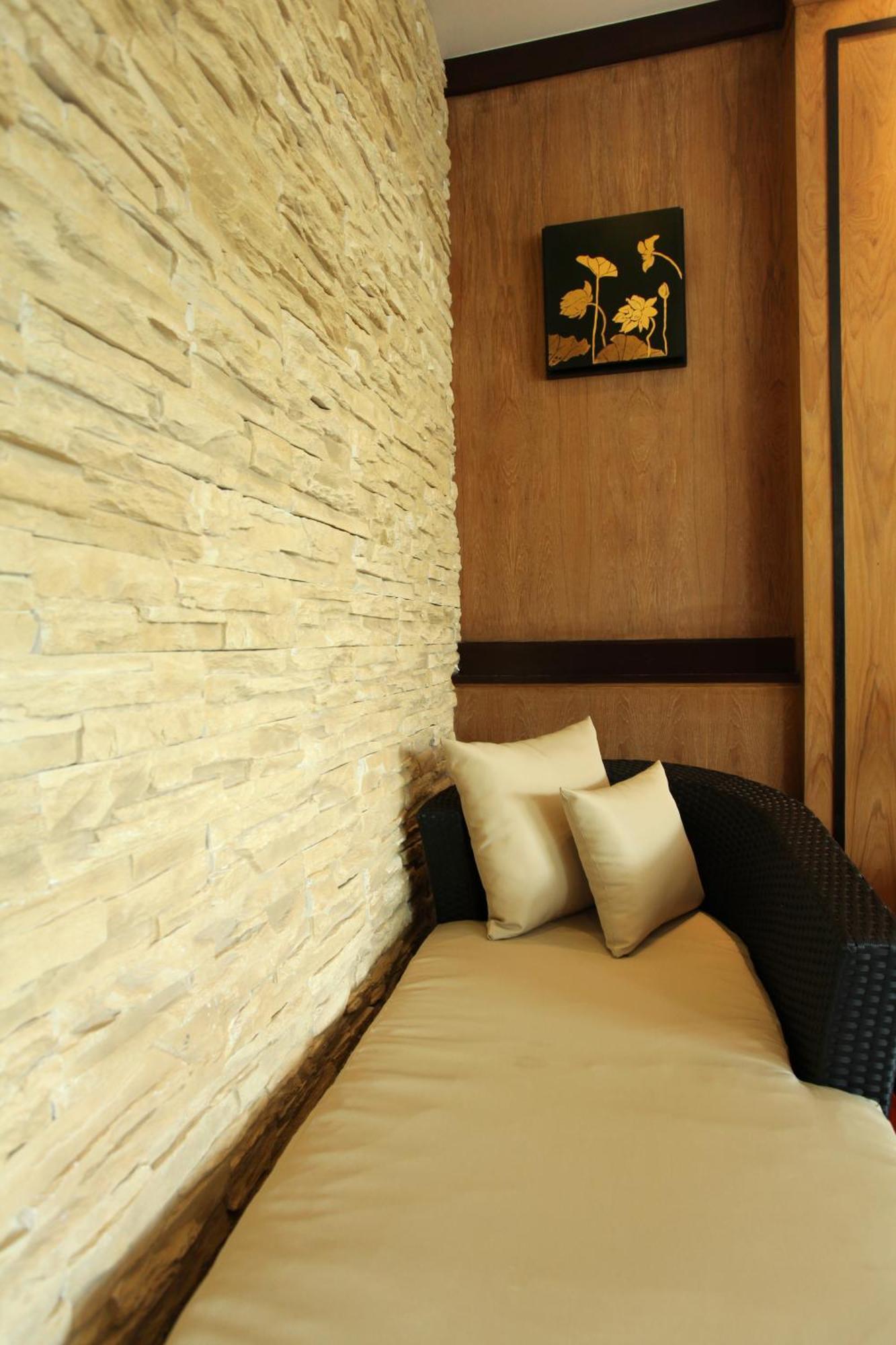 Rapeepan Ville Hotel Ubon Ratchathani Rom bilde