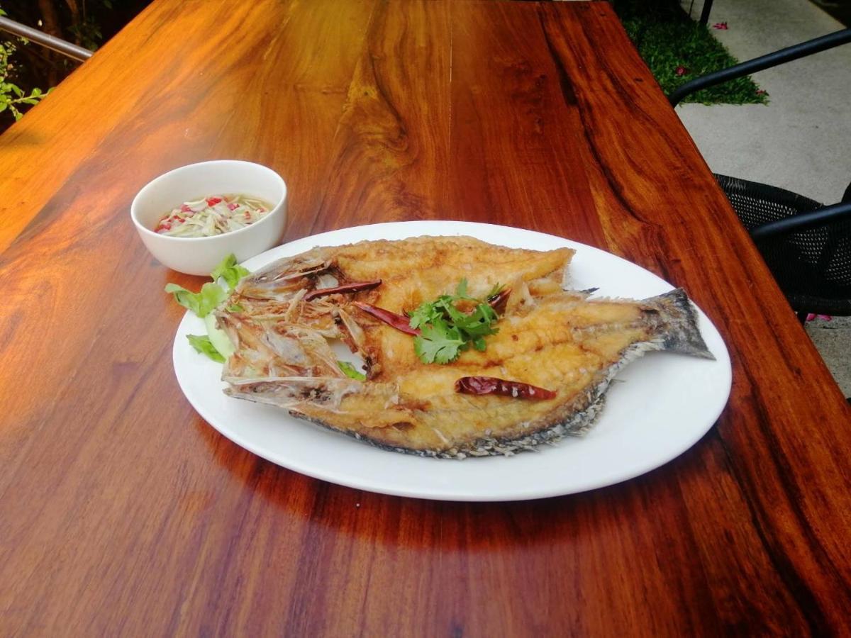 Rapeepan Ville Hotel Ubon Ratchathani Eksteriør bilde